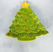 Load image into Gallery viewer, Christmas Tree Plate
