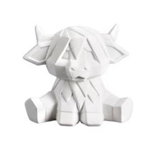 Load image into Gallery viewer, Highland Cow Facet-ini
