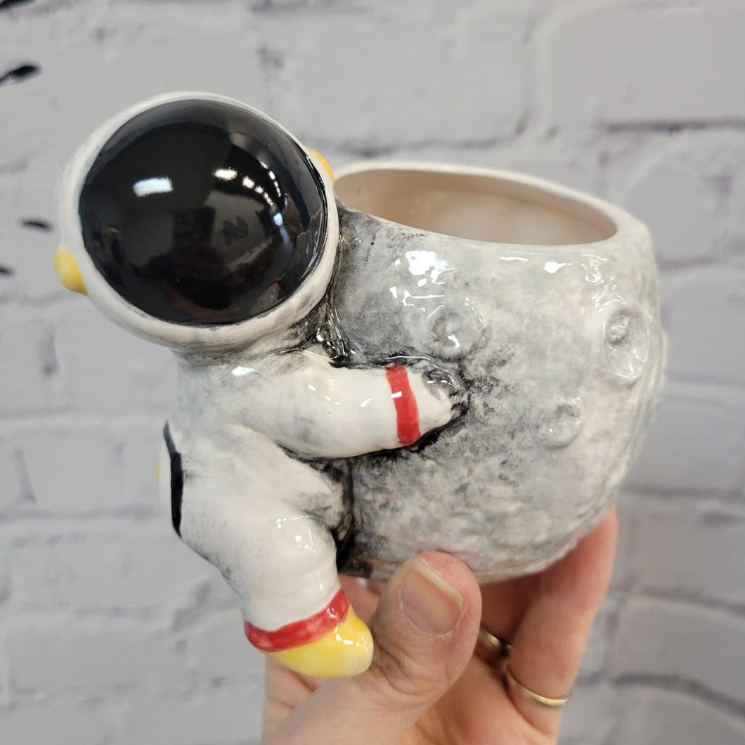 Spaceman planter