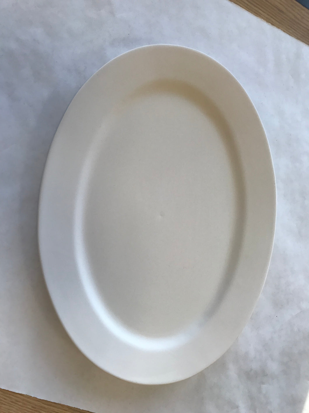 Legacy Rim Oval platter